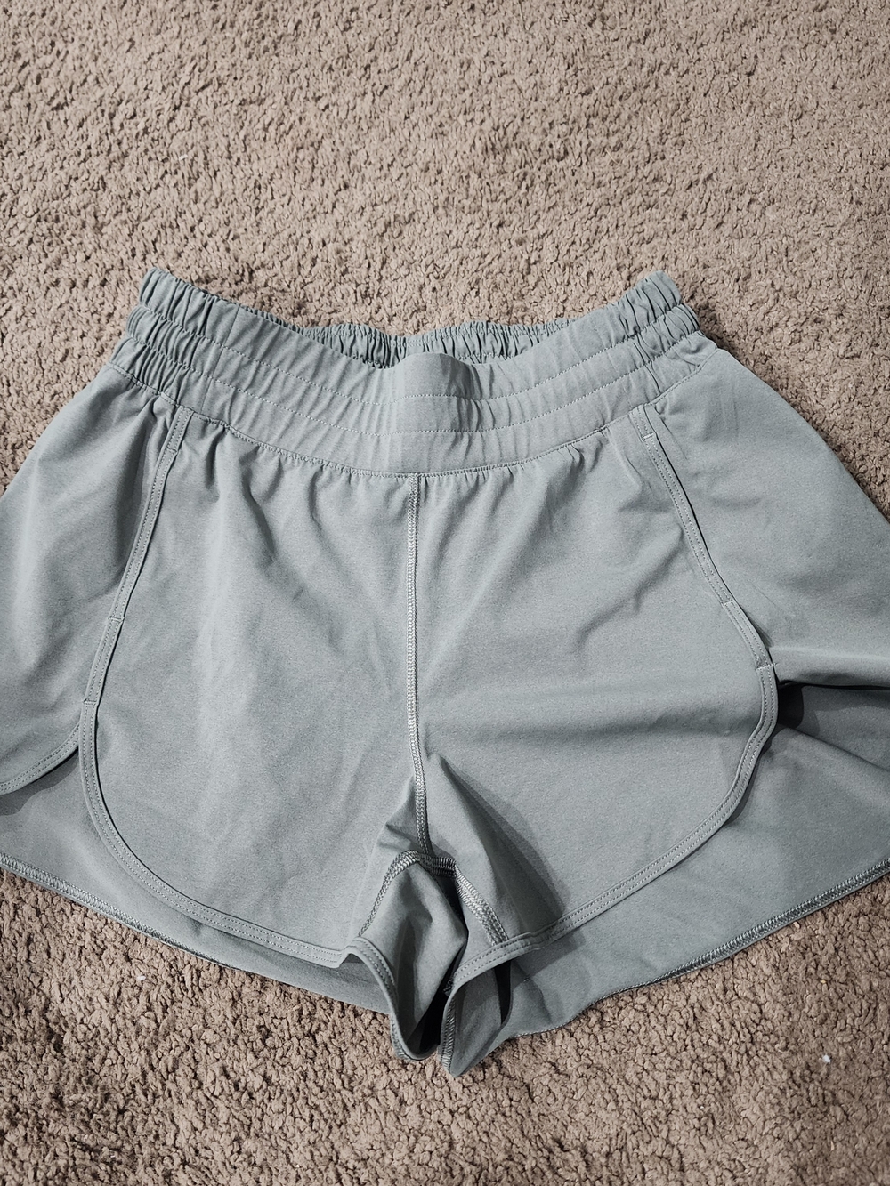 Women's Athletic Shorts in Light Gray - Comfortable High-Waist Activewear New